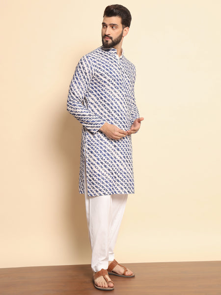 Aasmaan Embroidered Kurta