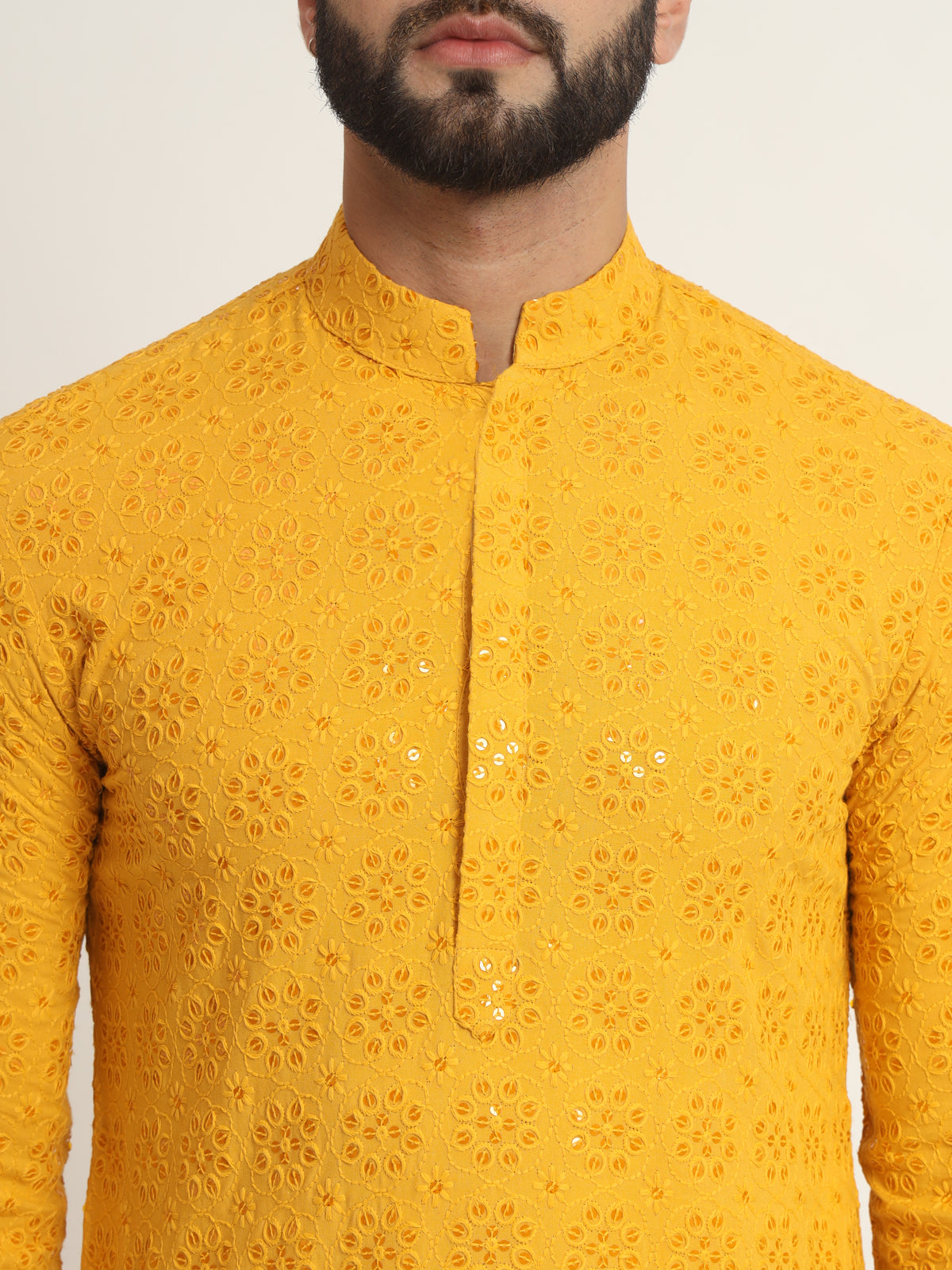 Bhaane Embroidered Kurta