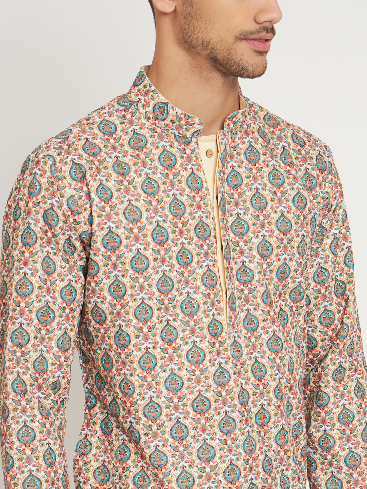 Aarzoo Embroidered Kurta