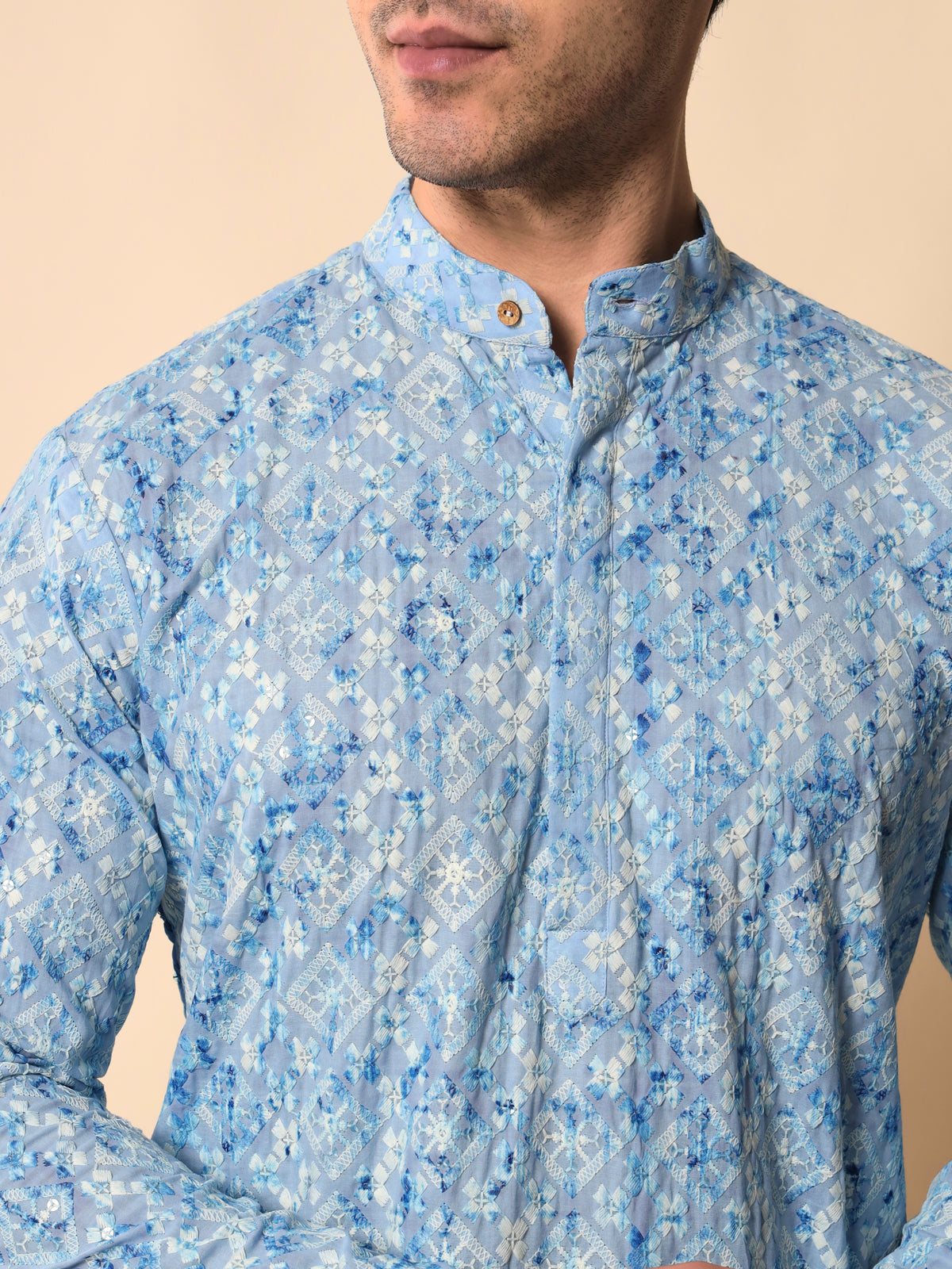 Aasmaan Kurta
