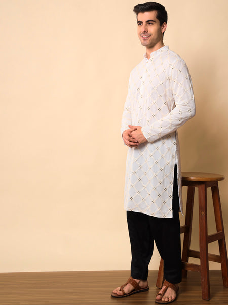 Ambar Kurta