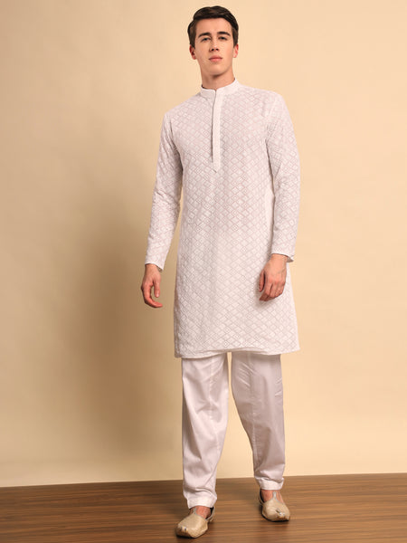 Shvetah Embroidered Sequence Kurta
