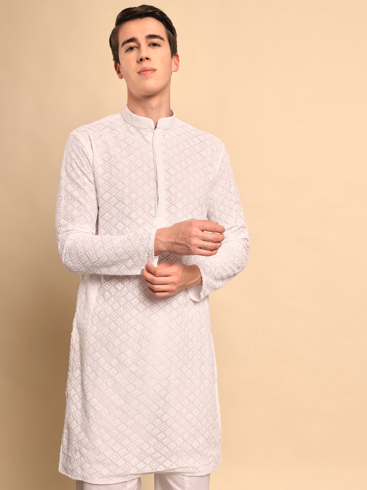 Shvetah Embroidered Sequence Kurta