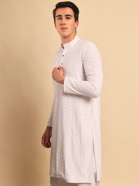 Shahi Embroidered Kurta