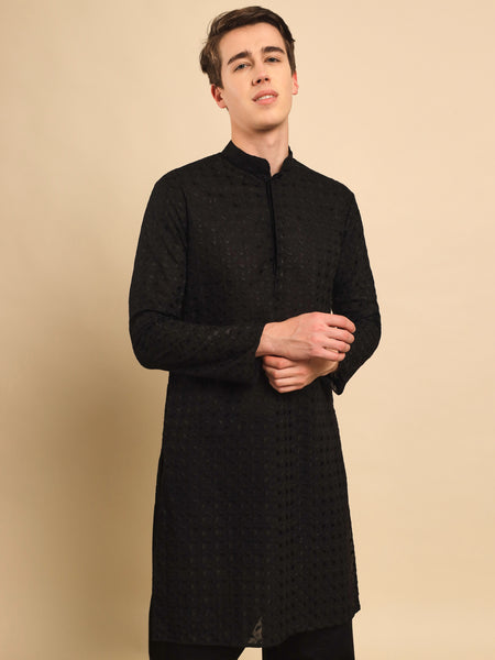 Ananth Embroidered Kurta